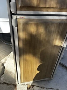 Dometic RM 2852 /nNDR1062 /3852Refrigerator L Opening Door-Used - Picture 1 of 7