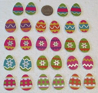 Huevos de Pascua tachuelas sin níquel tu elección de 13 patrones Foto 1 de 4