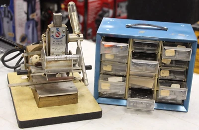 Máquina de gravação Howard Imprinting Hot Foil Stamping •Frete grátis• - Imagem 1 de 4