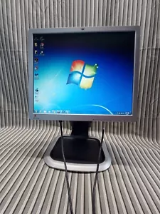 HP L1950G 19" LCD Color Monitor - Picture 1 of 12