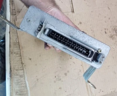 91-94 Nissan S13 240sx módulo de controle abs freio de computador antibloqueio - Imagem 1 de 4