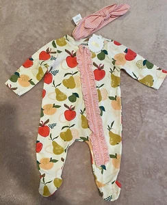 NWT Mud Pie Pears Apples Peaches Footed Sleeper Headband 0-3 Months - Picture 1 of 3