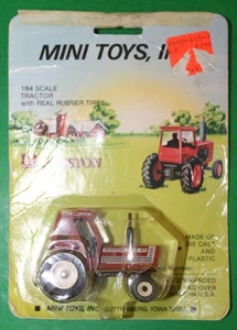 Mini Toys #7200-70EO Hesston 130-90 1/64 tractor with real rubber tires S scale - Picture 1 of 7