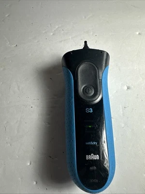 Braun S3 3010BT Wet / Dry 3 in 1 Shave & Style Shaver Trimmer Kit (6) - Image 1 of 2