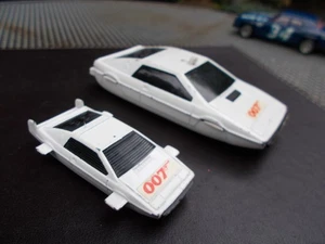 CORGI #269 JAMES BOND LOTUS ESPRIT WITH CORGI JUNIORS VERSION - Picture 1 of 8