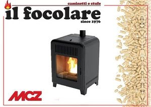 STUFA A PELLET MCZ CUTE AIR 8 M1+ - PELLET STOVE - - Foto 1 di 2