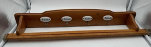 Vintage Handtuchregal Handtuchhalter Holz 4 Haken + Stange Keramikschilder 62cm - Bild 1 von 7