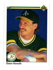 1990 Upper Deck #747 Dann Howitt Oakland Athletics - Picture 1 of 2