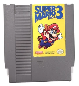 Authentic Super Mario Bros 3 NINTENDO NES VINTAGE 1985 Video Game JAPAN Untested - Picture 1 of 3