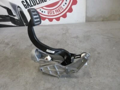 Chevrolet Corvette C7 2014-2019 OEM conjunto de pedal de embrague con soporte 23484715 Foto 1 de 4