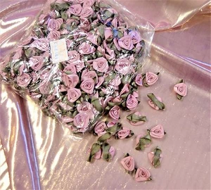 Rose Rosa Satin Große Applikation Rosen Handwerk Schleifen Blume Nähen Zum Selbermachen 1gr 144 Stck USA - Bild 1 von 3