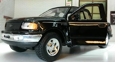 Ford F150 1999 Pickup Black Flareside Supercab F-150 1:24 Scale Diecast Model - Image 1 of 4
