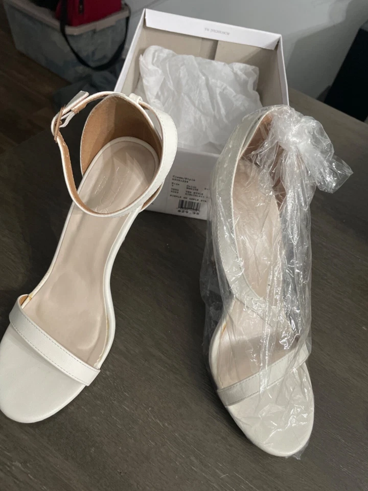 Свадебные туфли для женщин, размер 9, один раз б/у, в коробке, как никогда не использовался. - Изображение 1 из 3