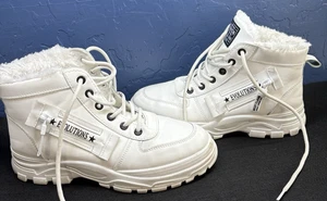 EVOLUTIONS Women Sneaker Snow Boots High Tops Sz 40 / 8 US White Fur Lined s-2 - Picture 1 of 9