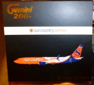 Gemini Jets 1:200  Sun Country  Airlines  737-800  #N842SY  - 2SCX1184  40 Years - Picture 1 of 1