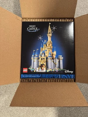 LEGO 43222 Disney Castle Set NEW FACTORY SEALED Will Ship Inside Another Box - Image 1 of 4