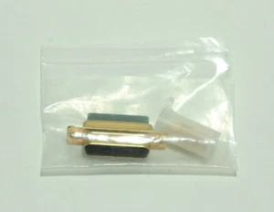 ITT Cannon 7921 M24308/4-2 D-Sub Connector W/ Pins New - Picture 1 of 2