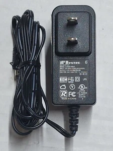 ADAPTADOR DE FUENTE DE ALIMENTACIÓN DE CA BESTEC 6 EA0061WAA 12V 6W 0.5A 50/60HZ CARGADOR SOLO A2.4 - Imagen 1 de 4