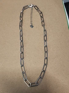 "Hermoso collar simple clip de eslabones de plata Banana Republic de 18-21""" - Imagen 1 de 6