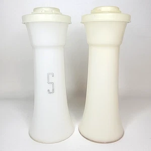 Juego de cocteleras Tupperware S&P vintage de sal y pimienta blancas y doradas #629,634,718 - Imagen 1 de 9