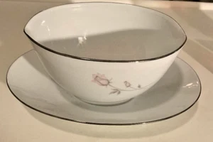 Noritake Pasadena China Gravy Boat w/under plate # 6311 - Picture 1 of 3