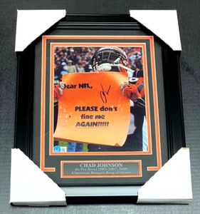 Chad Johnson Autographed Framed 8x10 Photo Dont Fine Me Again Bengals Beckett - Picture 1 of 2