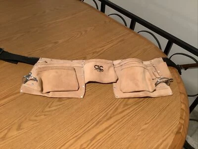 ClLC 12 Pocket Suede Carpenter’s Work Belt 1427X. - Image 1 of 3