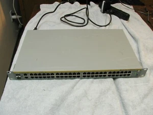 Conmutador Fast Ethernet Allied Telesis AT-8000S, AT-8000S/48POE - Imagen 1 de 6