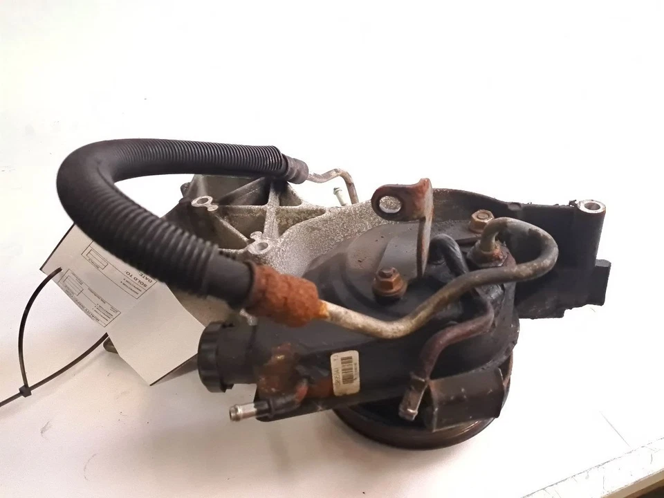 BOMBA PS PARA CHEVROLET SUBURBAN 2003 - 2006 Foto 1 de 4