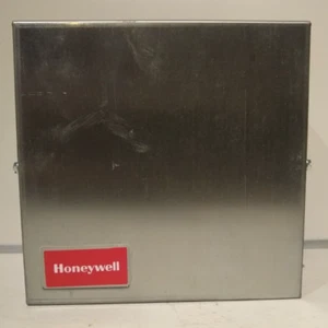 Honeywell R7515A 1059-8 Microcel Controller 24V 50/60Hz Class 2 HVAC System - Picture 1 of 10