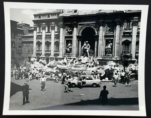 Fontana de Trevi, Piazza di Trevi, Roma, Italia (años 60) - Foto original de colección de 5"x4" - Imagen 1 de 1