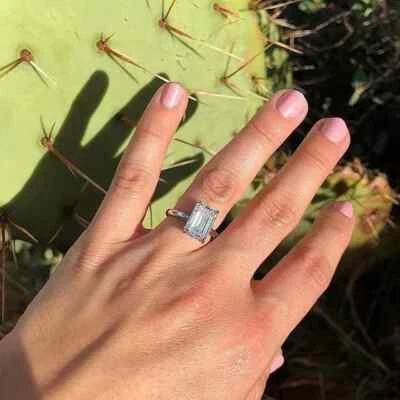 Lab Grown 1.04 Ct Emerald E/VS2 Diamond Solitaire Engagement Ring White Gold - Image 1 of 4