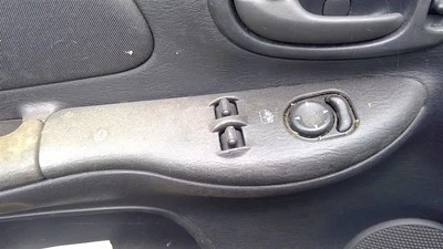 Interruptor de puerta delantera izquierda del conductor ventana del conductor se adapta a 00-05 NEON 240975 Foto 1 de 4