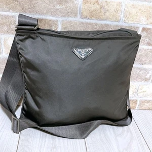 Bolso de hombro PRADA de Japón en excelente estado - Imagen 1 de 9
