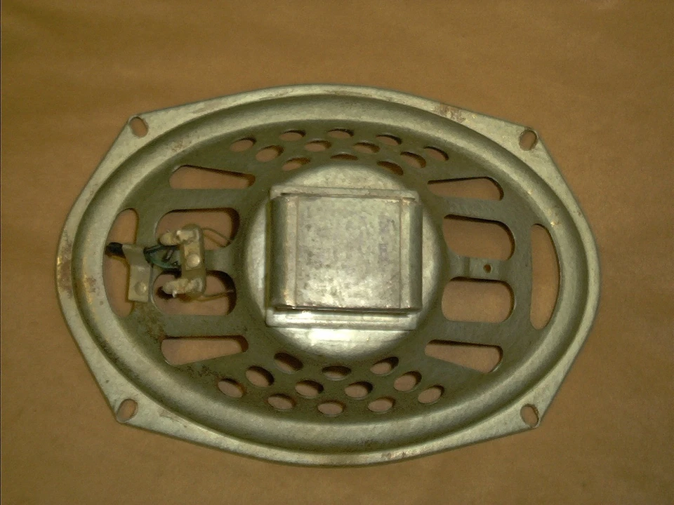 1950's,1960's original FoMoCo Ford,Thunderbird,Mercury radio speaker for rebuild - Image 1 of 3