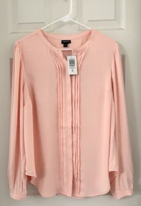 Camicetta femminile nuova con etichette Torrid Georgette rosa chiaro semi trasparente pieghe davanti 00 (10) - Foto 1 di 8