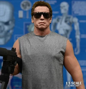 Screen Accurate TERMINATOR Dotted Sleeveless Shirt, Arnold Schwarzenegger, T-800 - Picture 1 of 3
