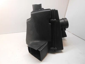 2006 BMW 323I,325I,330I Air Cleaner Filter Assembly Box OEM 13717542018 TH0191 - Picture 1 of 6