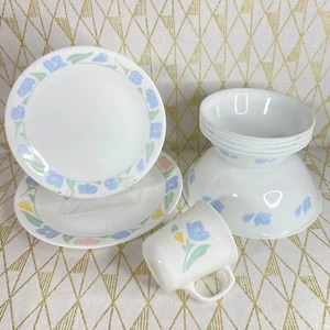 Vintage Corelle Friendship Dinnerware ( Pastel Floral ) - by the piece - Picture 1 of 15