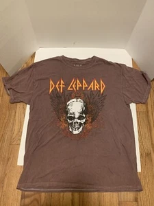 Def Leppard Pyromania Band Concert T Shirt SIZE ADULT Large DISTRESSED LOOK 2017 - Picture 1 of 6