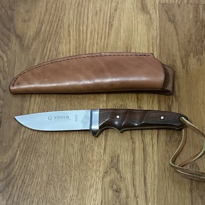 Cuchillo de hoja fija de nogal Böker Solingen Integral II 440C Alemania nuevo en caja con funda. Foto 1 de 4