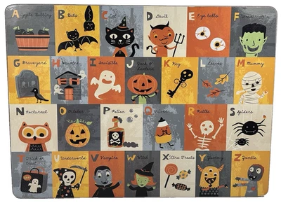 Juego de 2 manteles individuales Pottery Barn Kids (2015) alfabeto de Halloween con respaldo de corcho Foto 1 de 4