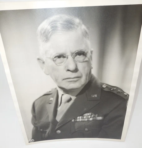 Autographed Signed B&W Photo WWII General Ben Lear Deputy Cdr. Europe N20 Cover
