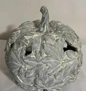 Resin Whitewash Pumpkin - Picture 1 of 5