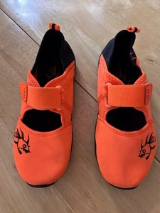 Hotuna Junior Size 2 Swim Shoes - Picture 1 of 4