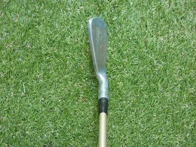 Left Hand Donnay Evolution Ladies 4 iron graphite shaft golf club - Image 1 of 4