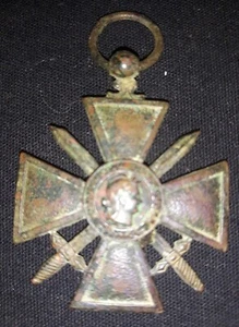 Médaille Militaire Croix de Guerre 1914/1918 Bronze N°777/7 - Imagen 1 de 2