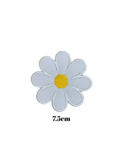 Daisy White Floral Flowery Hippie  Embroidered Sew/Iron On Patch Badge N-1031 - Picture 1 of 1