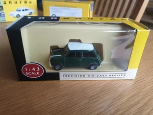 LLEDO VANGUARDS 1/43 VA25002R MINI COOPER GREEN / WHITE - EXCELLENT EARLY BOX - Picture 1 of 9