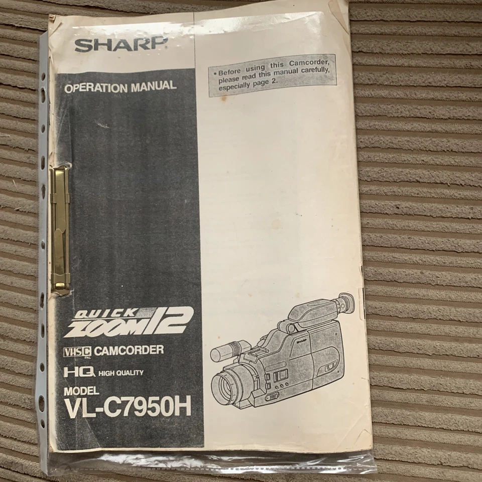 Sharp Quick Zoom 12 VL-C7950H Camcorder Instruction Operation Manual  - Image 1 of 4
